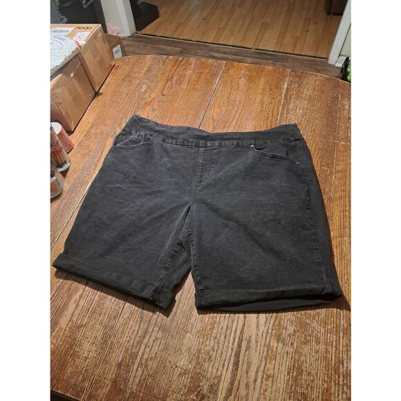 Terra & Sky Women’s 3X Black Denim Bermuda Shorts Elastic Waist Pockets - Picture 1 of 2